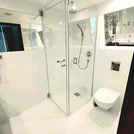 Prywatny Marine Daire *